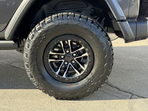 New 2026 Jeep Wrangler Unlimited Rubicon image 18