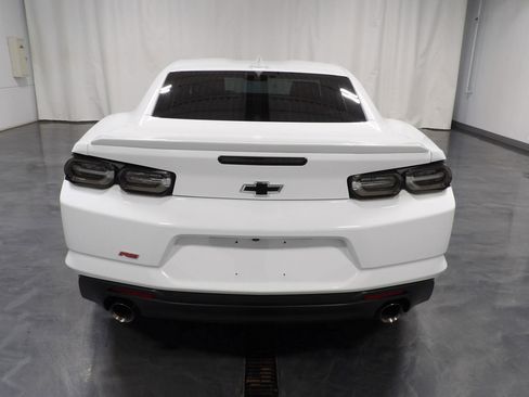Used 2021 Chevrolet Camaro LT w/ RS Package image 7