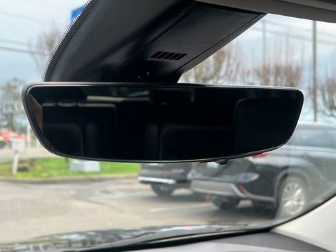 Used 2022 GMC Acadia Denali w/ Denali Ultimate Package image 40