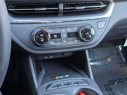 Used 2026 Buick Envista Preferred w/ Convenience I Package image 24