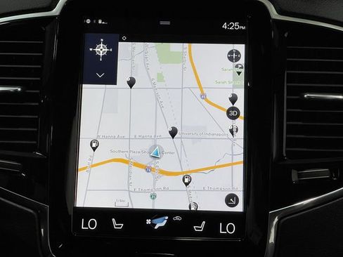 Used 2017 Volvo XC90 T6 Inscription w/ Vision Package image 10