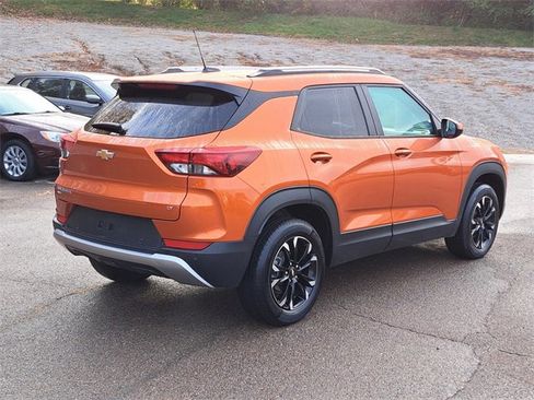 Used 2023 Chevrolet TrailBlazer LT w/ Convenience Package image 5