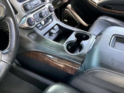 Used 2020 Chevrolet Tahoe LT RWD image 18