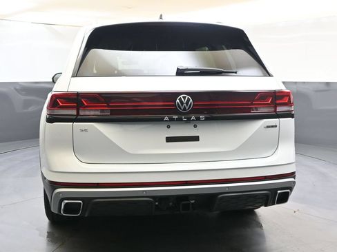 New 2026 Volkswagen Atlas Peak Edition AWD/4WD image 4
