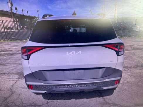 Used 2024 Kia Sportage X-Line AWD/4WD image 3