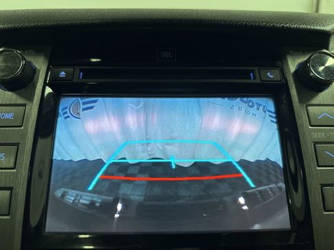 Used 2018 Toyota Tundra Limited w/ Limited Premium Package image 26