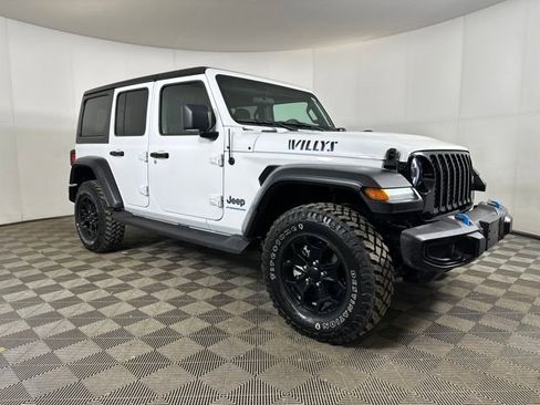 Used 2023 Jeep Wrangler Unlimited w/ Cold Weather Group image 2