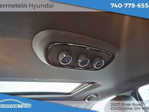 Used 2023 Dodge Durango GT image 25