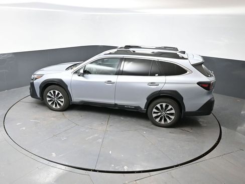 Used 2024 Subaru Outback Touring XT w/ Popular Package #2 image 20