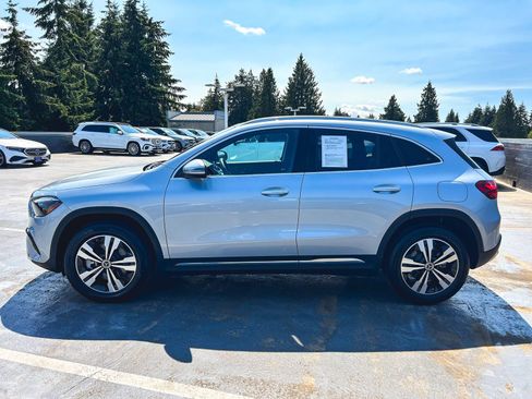 Used 2026 Mercedes-Benz GLA 250 4MATIC image 5