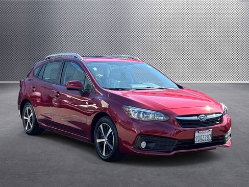 Used 2023 Subaru Impreza 2.0i Premium w/ Popular Package #2 image 2