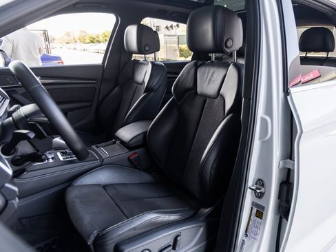 Used 2020 Audi SQ5 Premium Plus image 23