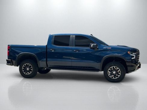 Used 2023 Chevrolet Silverado 1500 ZR2 AWD/4WD image 4