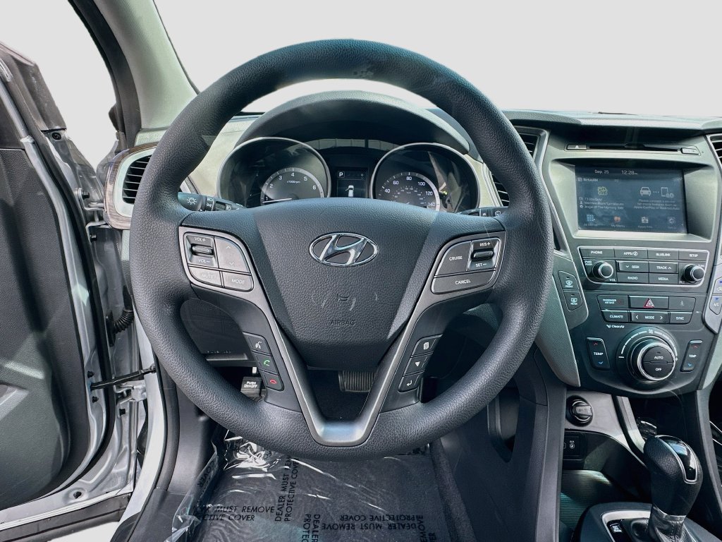 Used 2018 Hyundai Santa Fe Sport w/ 2.4L Value Package 02 FWD image 11