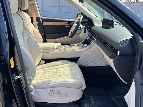 Used 2023 Genesis GV80 3.5T w/ Prestige Package AWD/4WD image 17