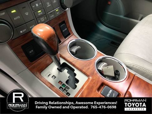 Used 2010 Toyota Highlander Limited AWD/4WD image 28