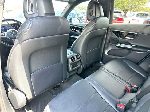 Used 2023 Mercedes-Benz GLC 300 4MATIC image 24