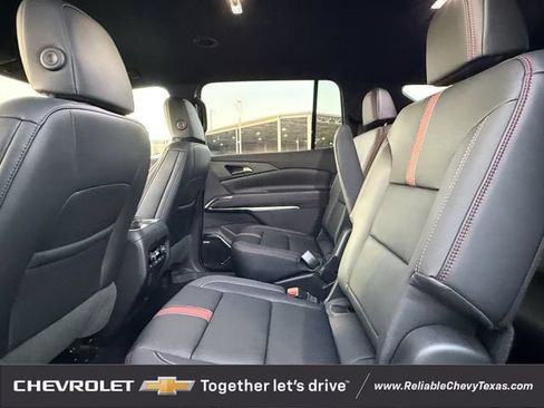 Used 2026 Chevrolet Traverse RS w/ LPO, Floor Liner Package AWD/4WD image 30