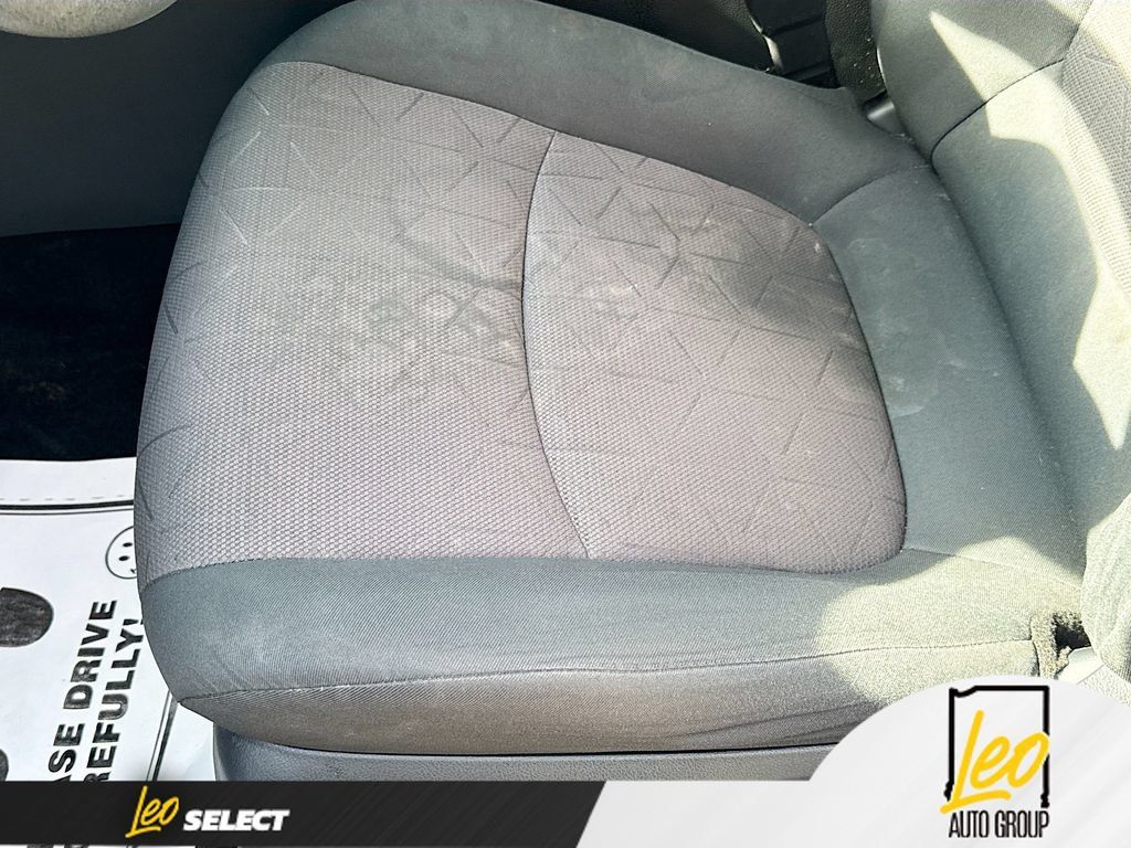 Used 2019 Toyota RAV4 XLE AWD/4WD image 20