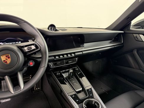 Certified 2026 Porsche 911 Carrera 4S AWD/4WD image 24