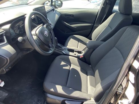 Used 2024 Toyota Corolla LE image 13