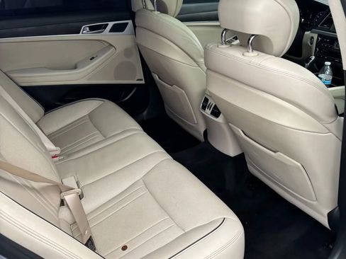 Used 2017 Genesis G80 5.0 Ultimate image 18