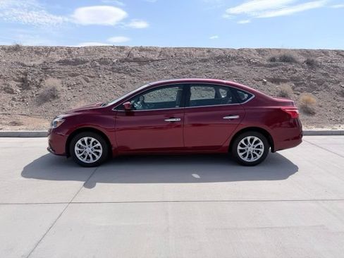 Used 2018 Nissan Sentra SV w/ Premium Package (P01) FWD image 5