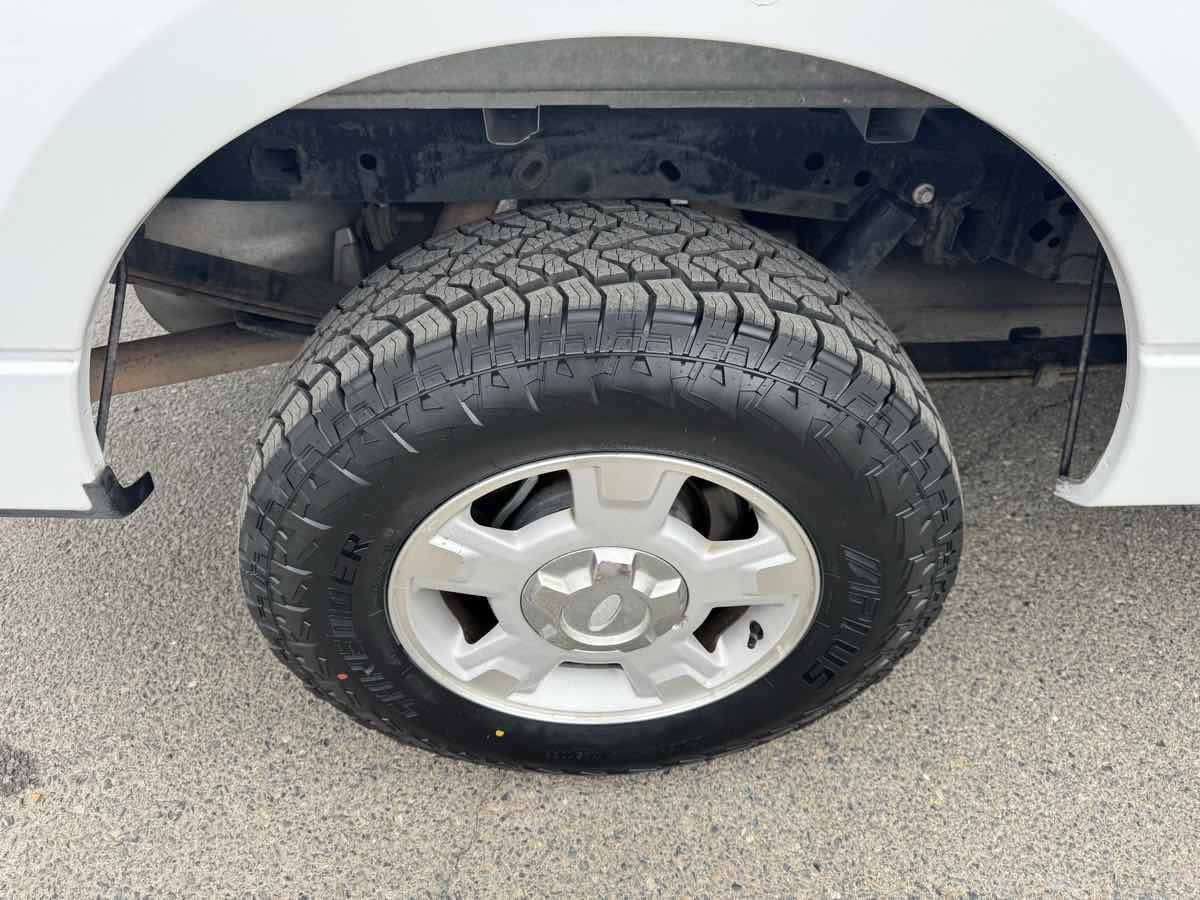 Used 2012 Ford F150 XLT w/ XLT Convenience Pkg RWD image 37