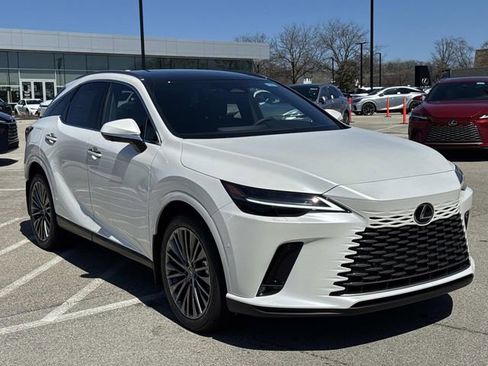 New 2026 Lexus RX 450h AWD image 3