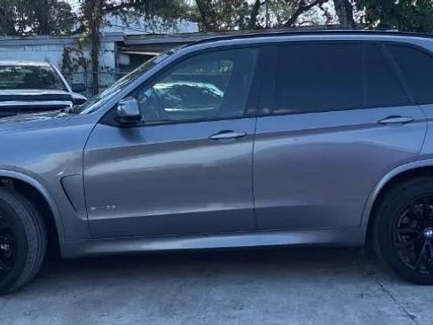 Used 2018 BMW X5 sDrive35i image 2