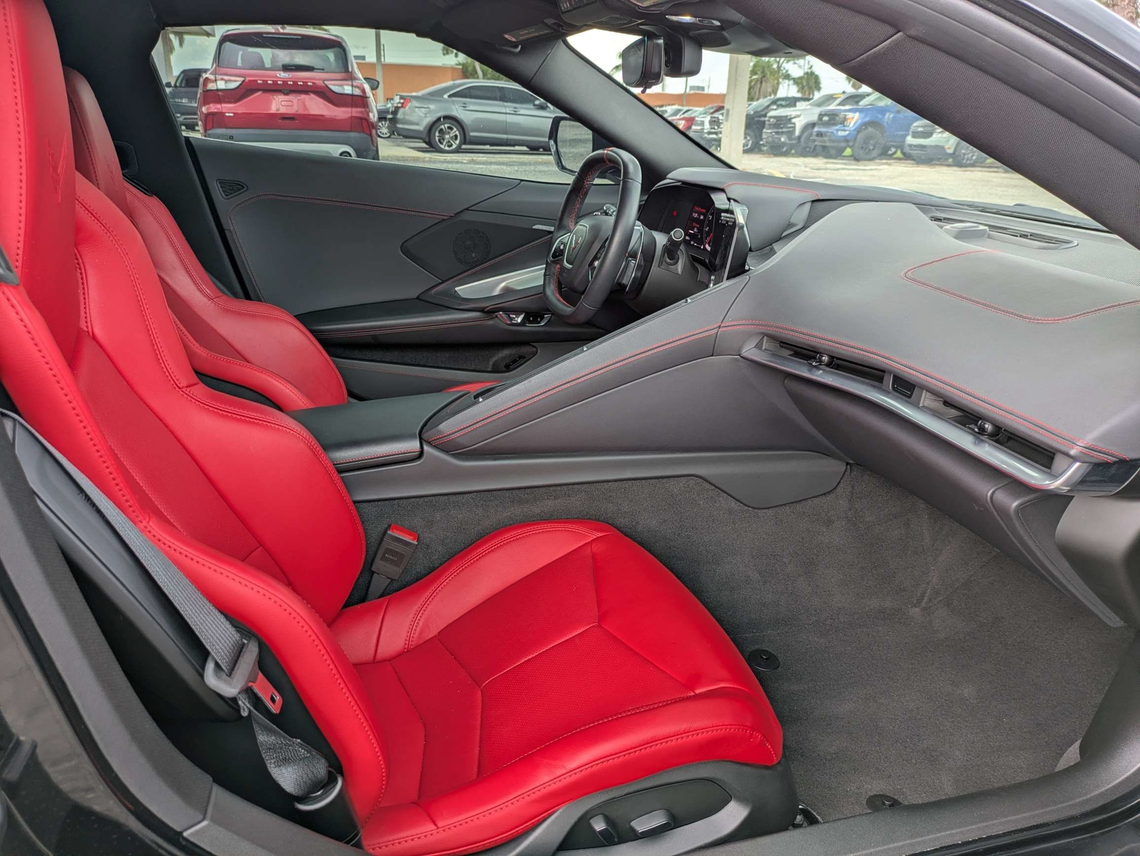 Used 2024 Chevrolet Corvette Stingray Coupe w/ 1LT RWD image 15