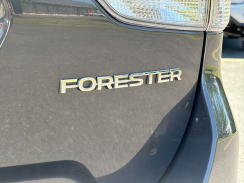 Certified 2023 Subaru Forester Premium AWD/4WD image 13