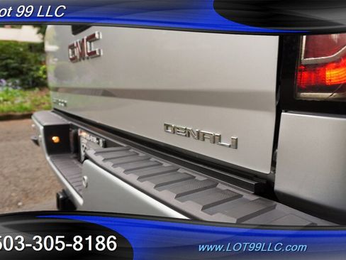 Used 2018 GMC Sierra 1500 Denali w/ Denali Ultimate Package AWD/4WD image 32