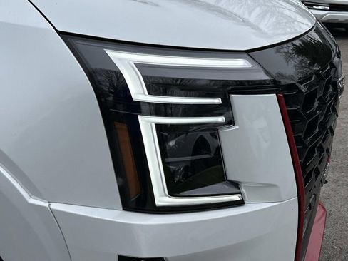 New 2026 Nissan Armada NISMO AWD/4WD image 10