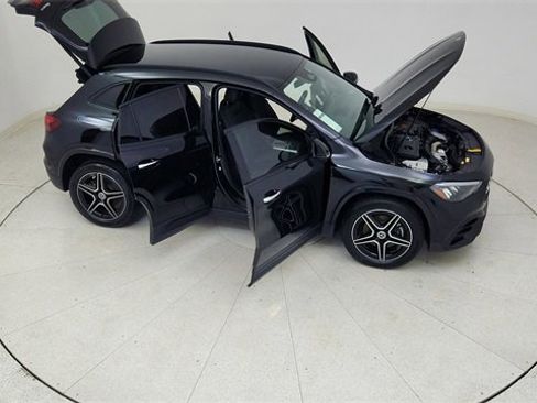 Used 2025 Mercedes-Benz GLA 250 4MATIC image 91