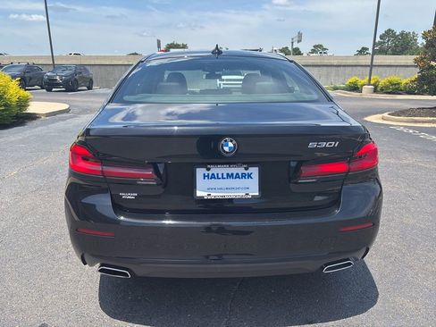 Used 2023 BMW 530i w/ Premium Package RWD image 6