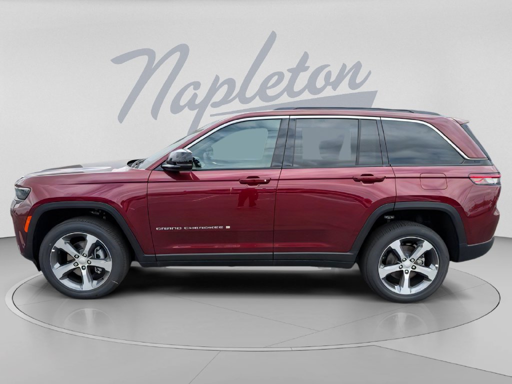 New 2026 Jeep Grand Cherokee Limited w/ Luxury Tech Group II AWD/4WD image 6