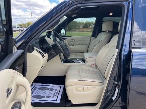 Used 2022 INFINITI QX80 Sensory w/ Cargo Package image 13