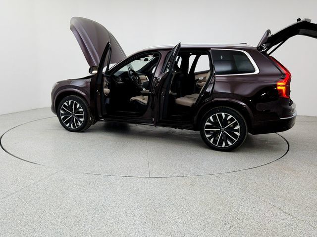 New 2026 Volvo XC90 T8 Ultra w/ Protection Package Premier AWD/4WD image 12