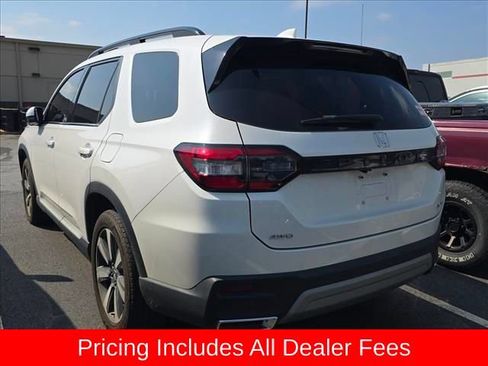 Used 2025 Honda Pilot Elite image 7