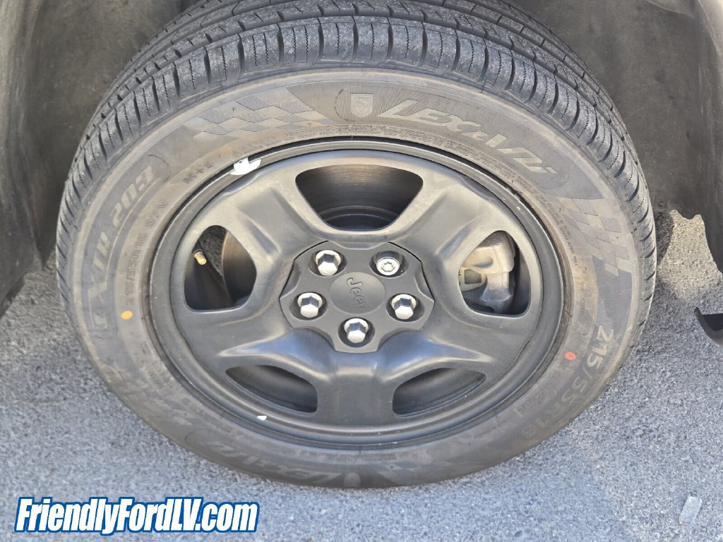 Used 2019 Jeep Compass Sport FWD image 3