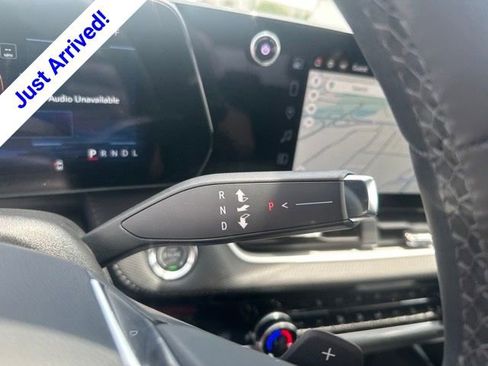 New 2026 Chevrolet Equinox LT w/ Convenience Package II FWD image 27
