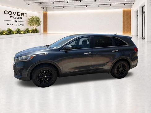 Used 2020 Kia Sorento FWD V6 image 5