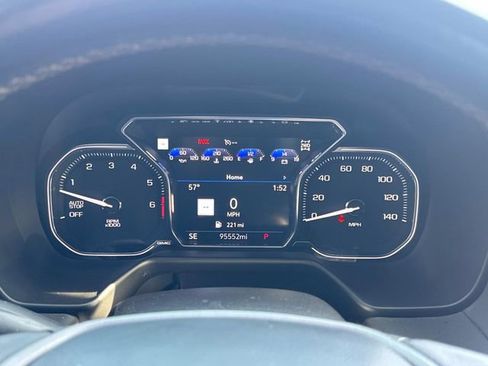 Used 2021 GMC Yukon AT4 w/ AT4 Premium Plus Package image 44