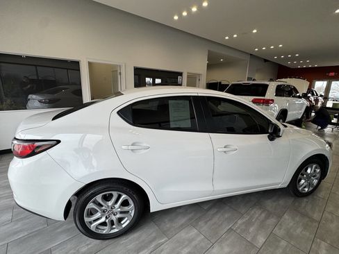 Used 2016 Scion iA image 16