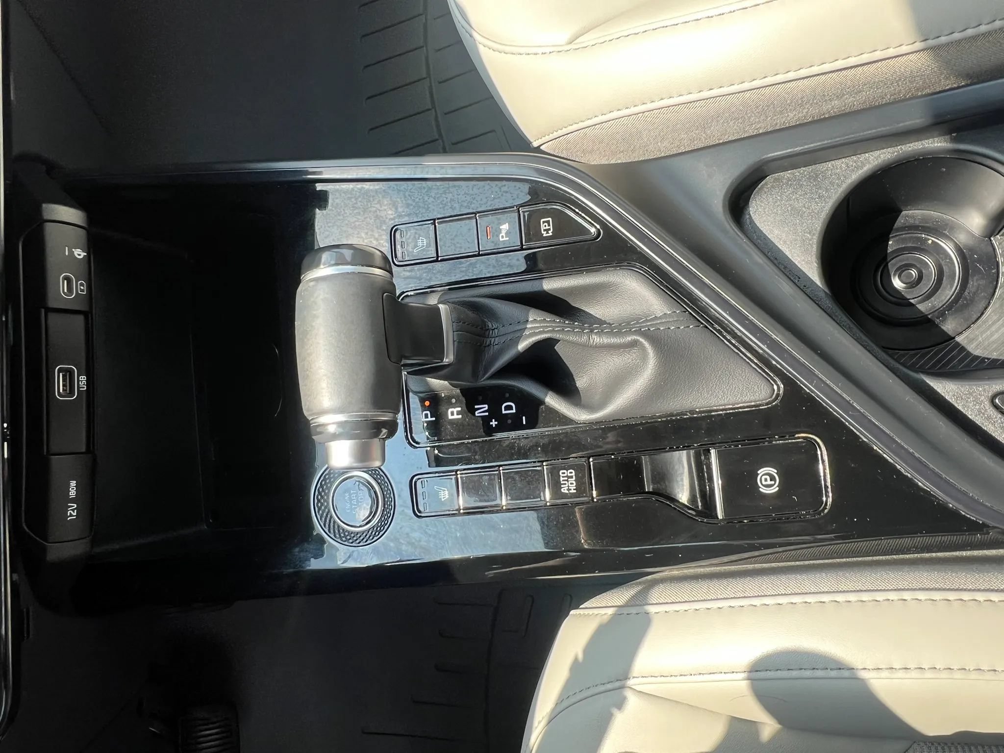 Used 2025 Kia Niro EX FWD image 22