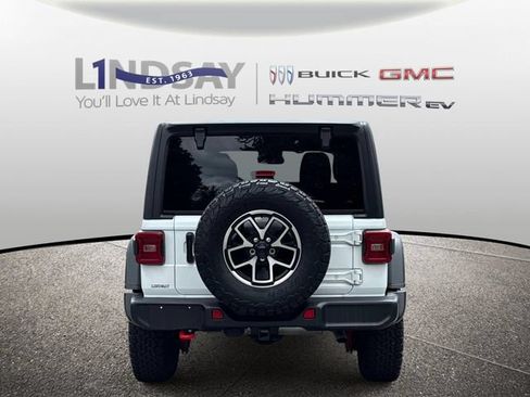 Used 2026 Jeep Wrangler Unlimited Rubicon AWD/4WD image 4