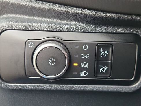 Used 2024 Ford Bronco Big Bend image 18