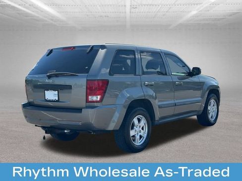 Used 2007 Jeep Grand Cherokee Laredo RWD image 8