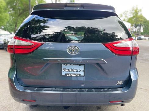 Used 2015 Toyota Sienna LE AWD/4WD image 5